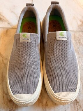 Cariuma Slip On Sneakers